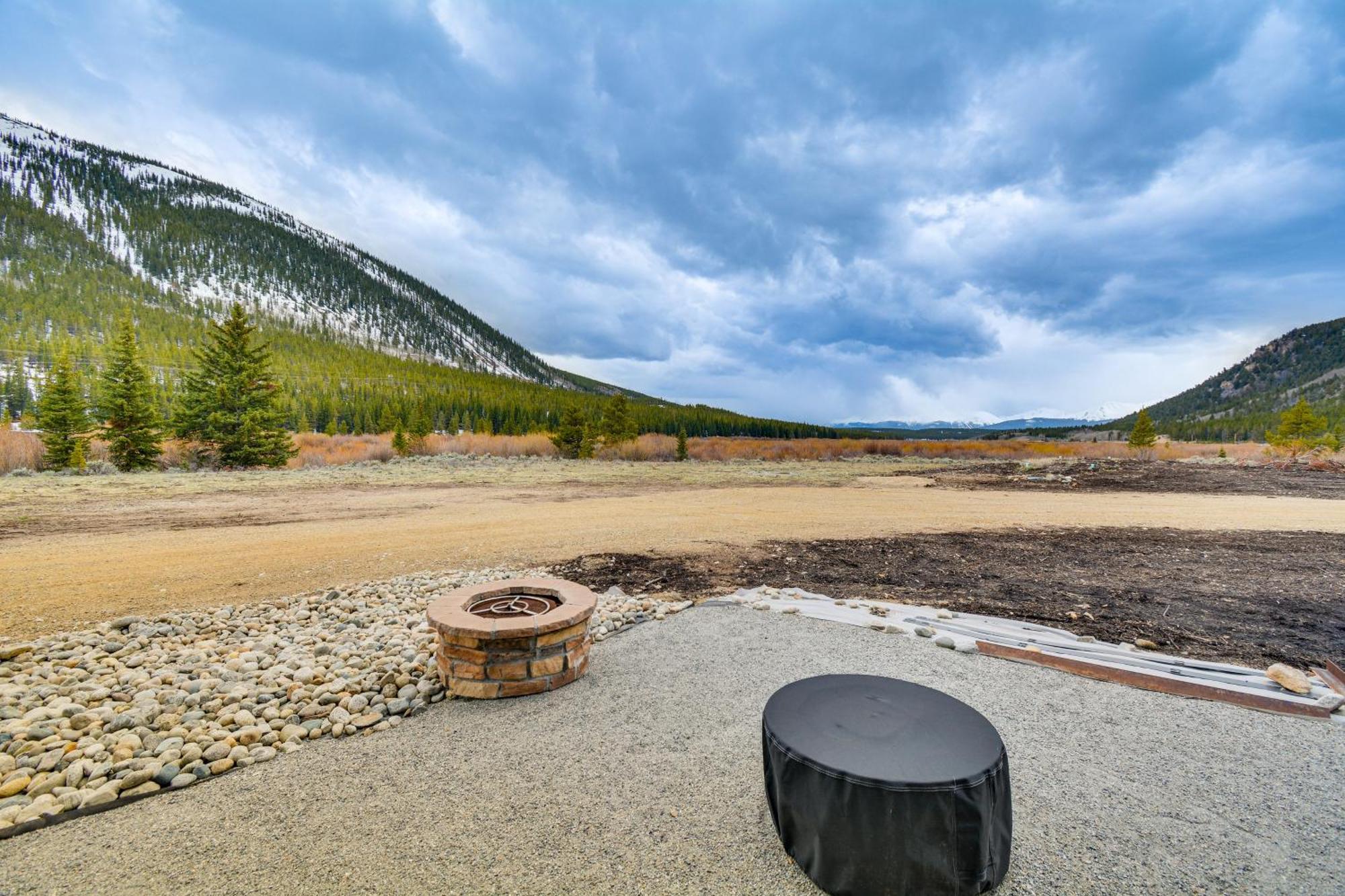 Spacious Leadville Retreat With Hot Tub And Gas Grill エクステリア 写真